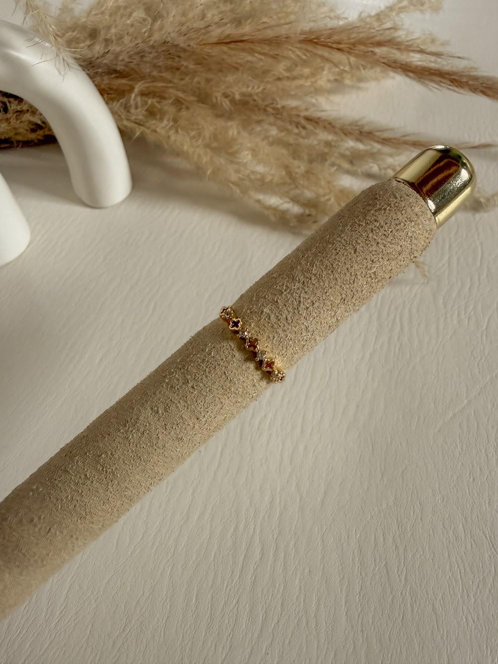 Anillo Treboles